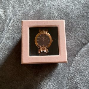 TOUS Rose Gold Plate Round Watch IPRG Brown Leather Strap